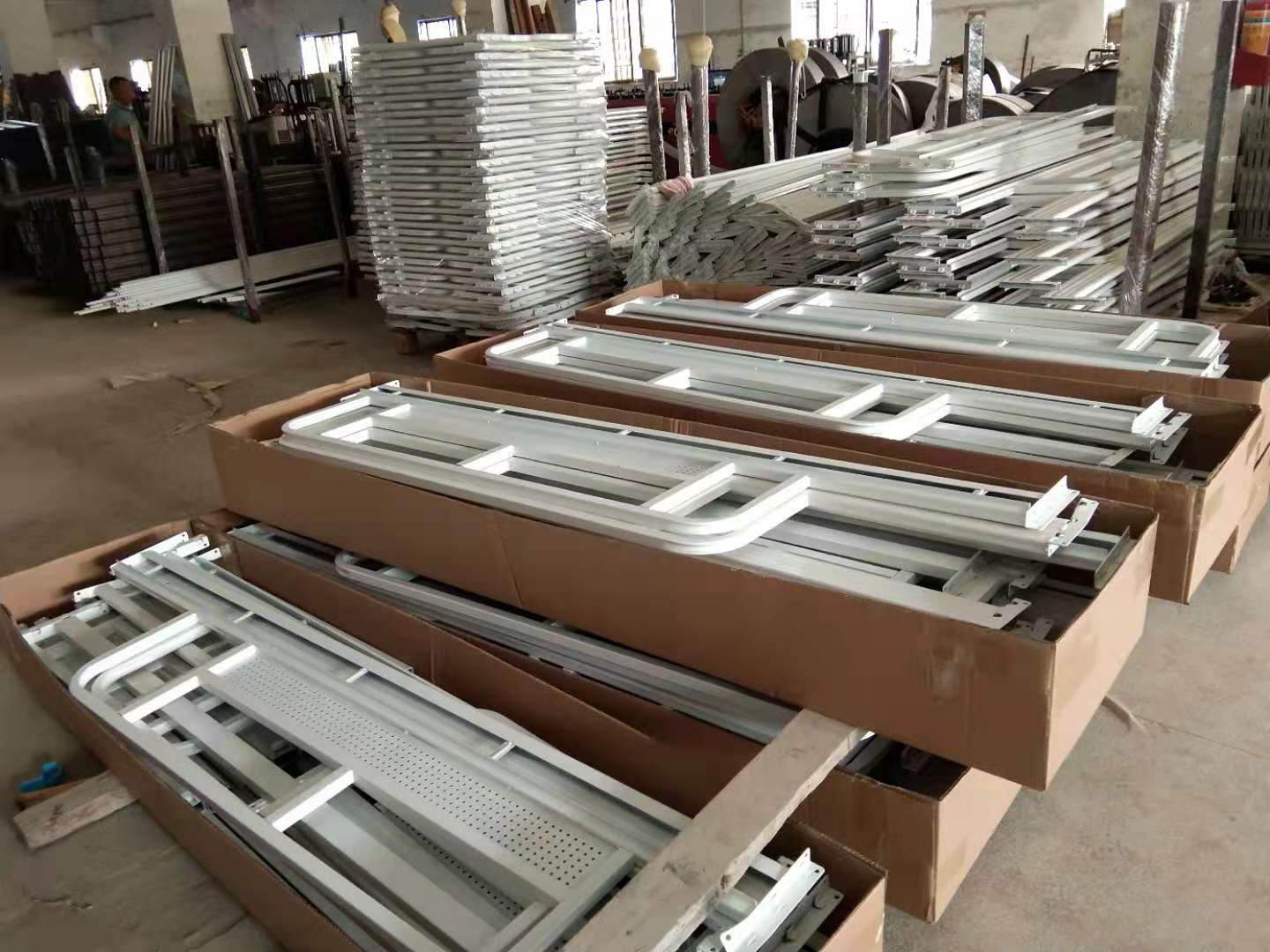 買公寓床是找廠家還是找經銷商