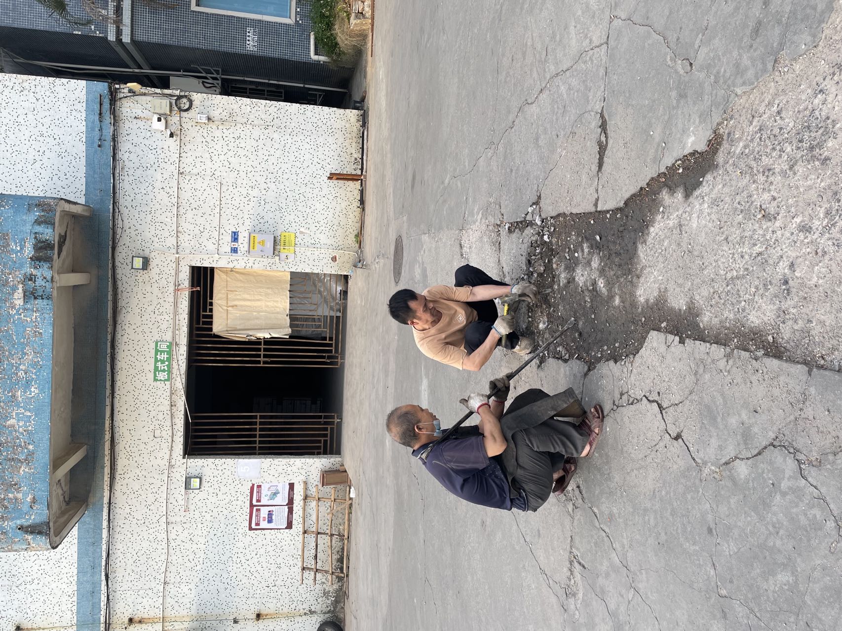 上下鋪鐵床廠家淡季整頓修理中！